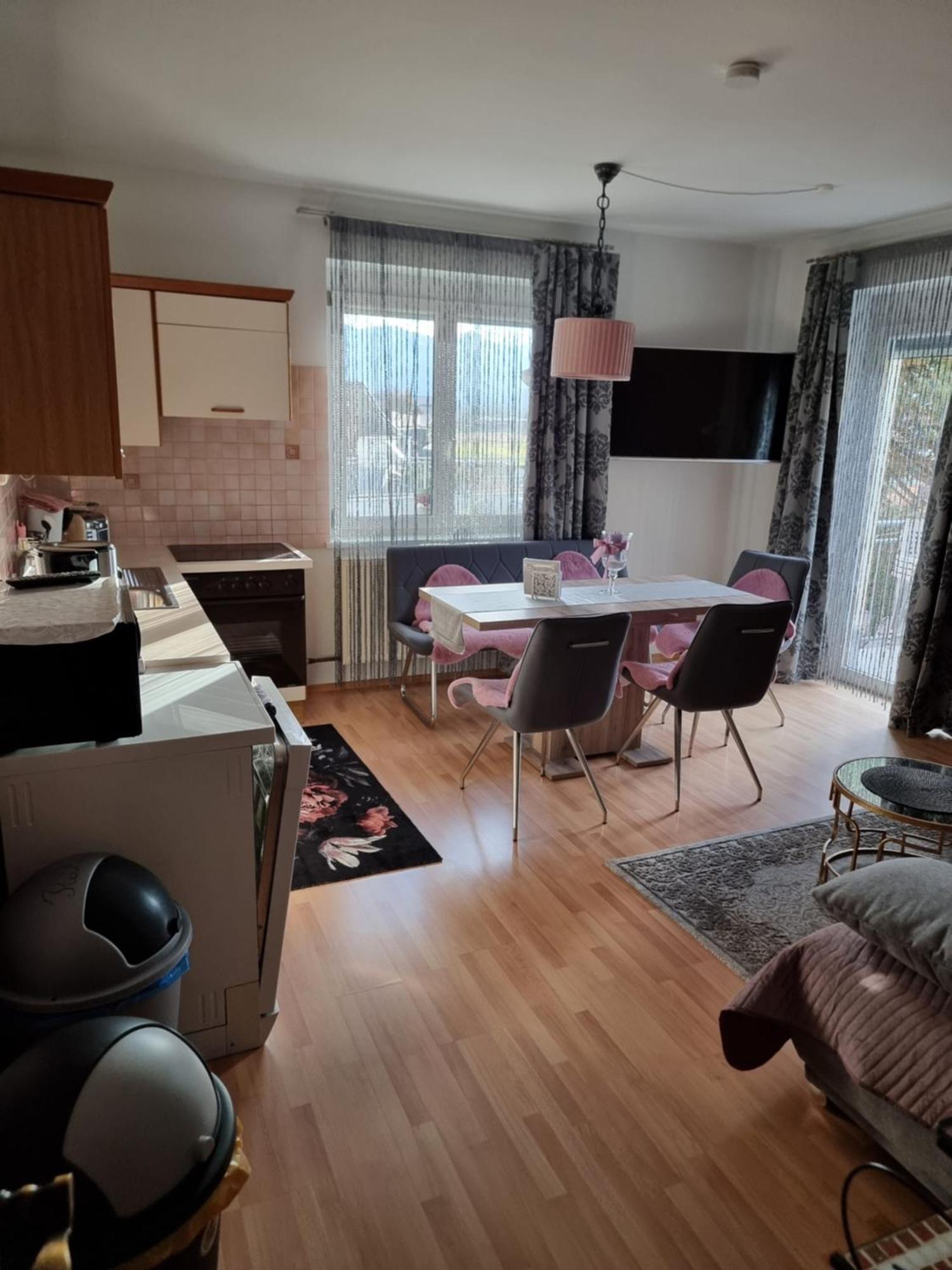 Ferienhaus Burgblick Treffen Eksteriør billede