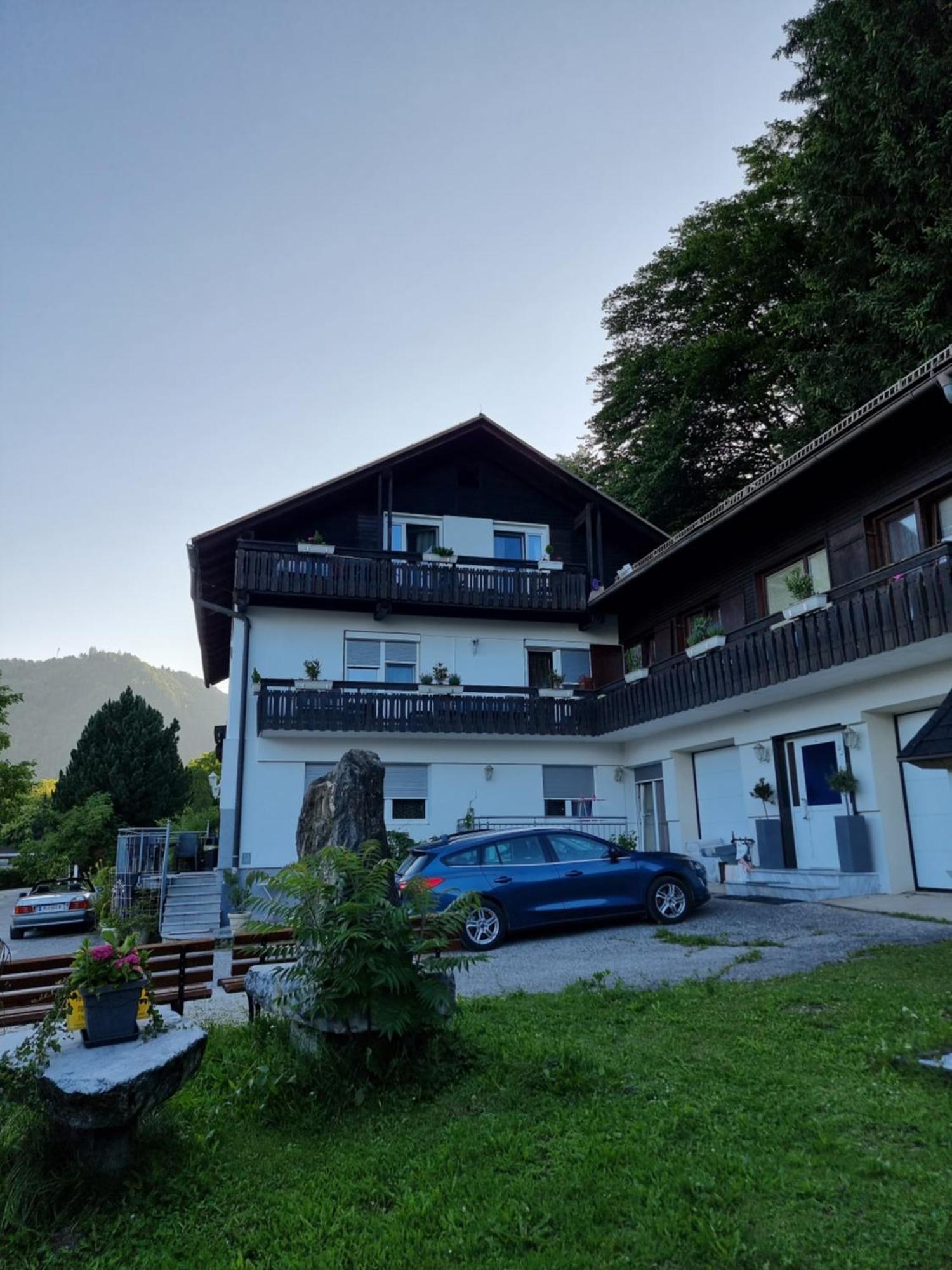 Ferienhaus Burgblick Treffen Eksteriør billede